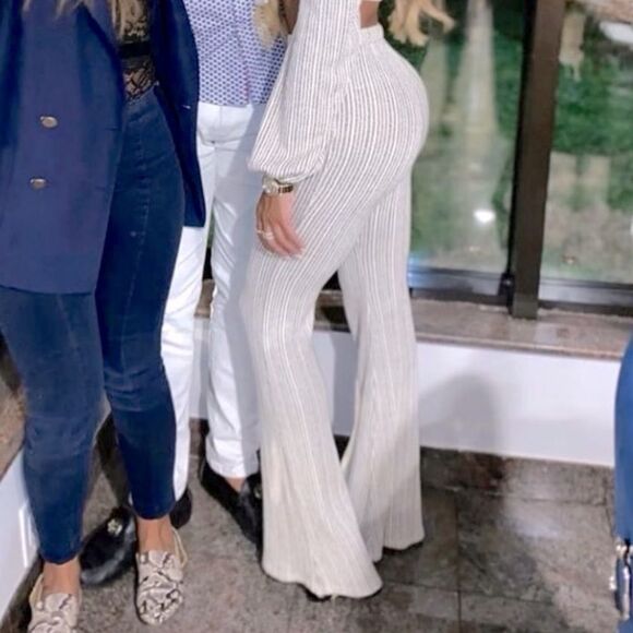 Cream textured flare pants - Picture 1 of 5